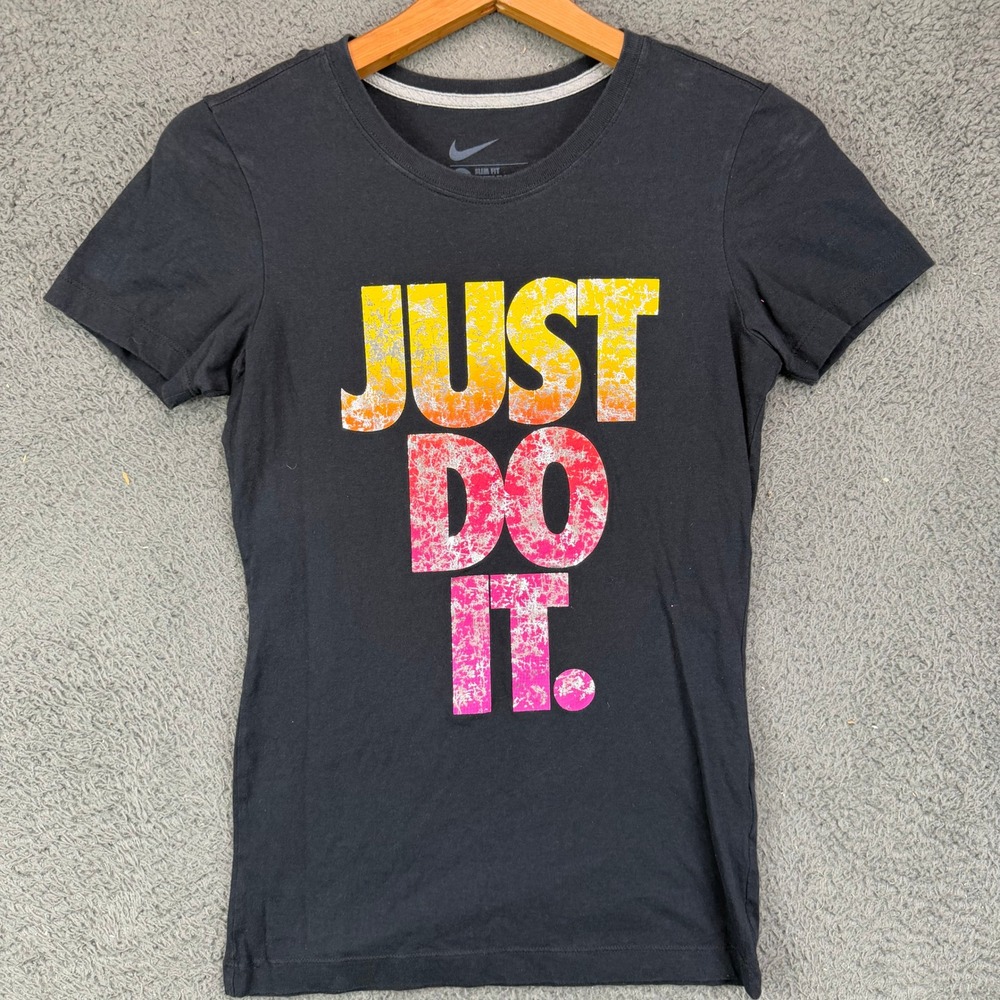 Nike Womens Just Do It Graphic T-Shirt Black Slim Fit Small S Distressed Print